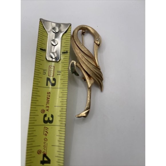Vintage Gold Tone Flamingo Clear Rhinestone Eye Pin Brooch - Picture 3 of 3